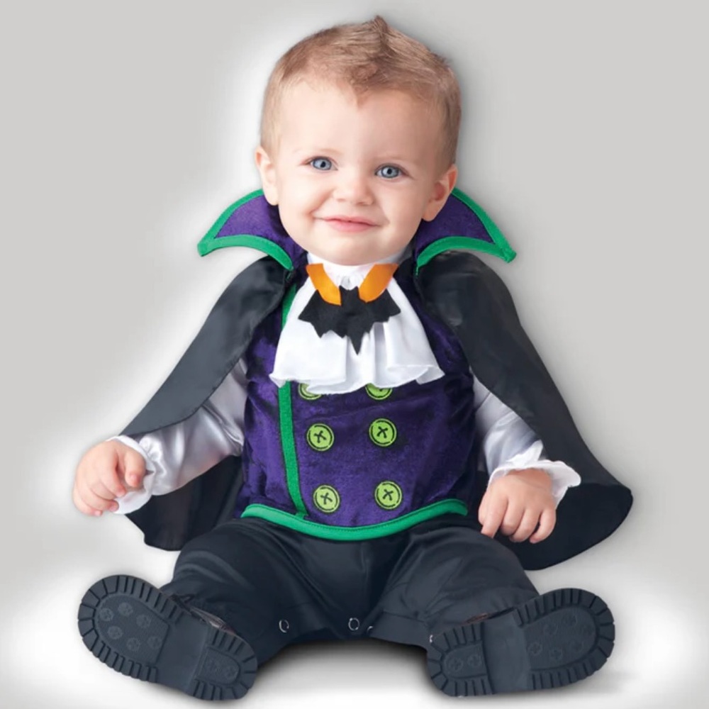 Count Cutie Vampire Halloween Costume with Cape Baby / Infant Sz 6-12 months NEW